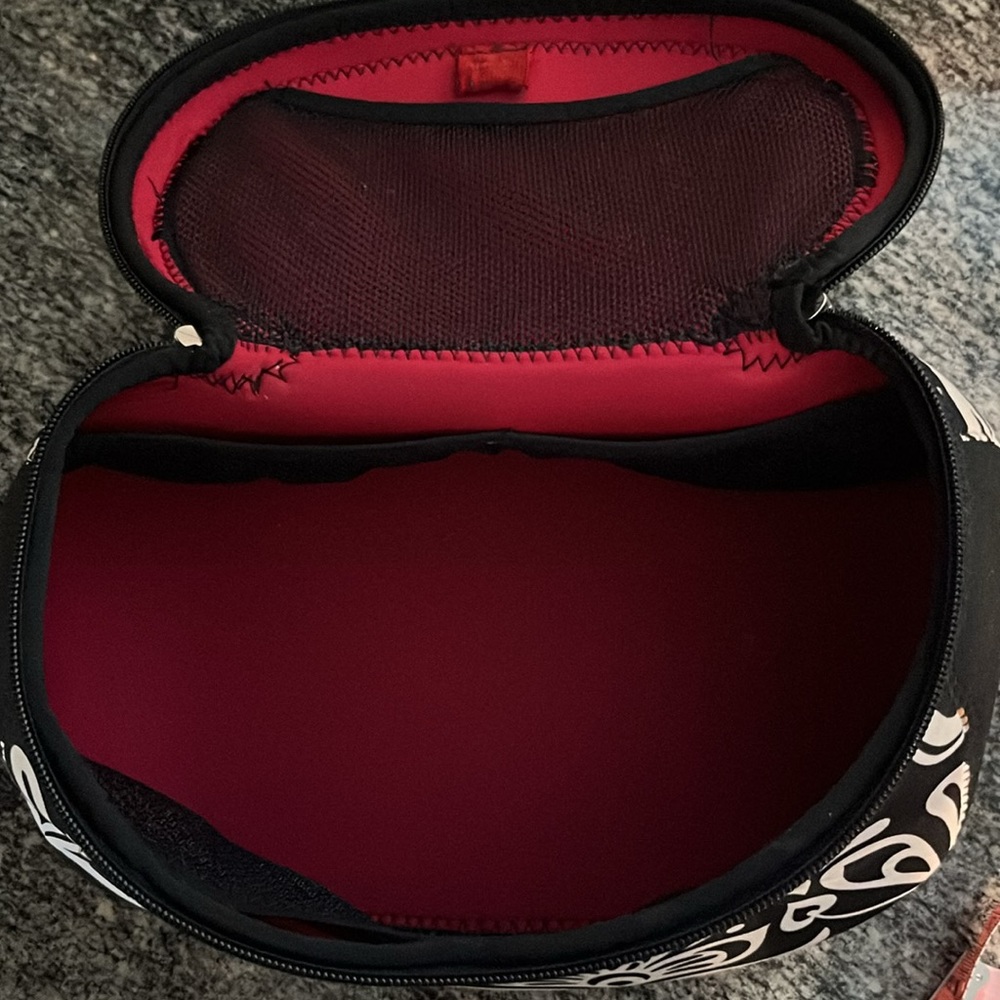 BUILT NY Neoprene Large Travel Bag - Picture 8 of 10